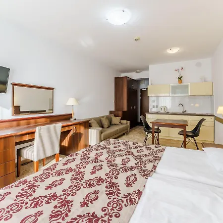 Arka Medical - Prywatny 517a W Czesci Apartamentowej Arka Medical Lejlighed Kołobrzeg